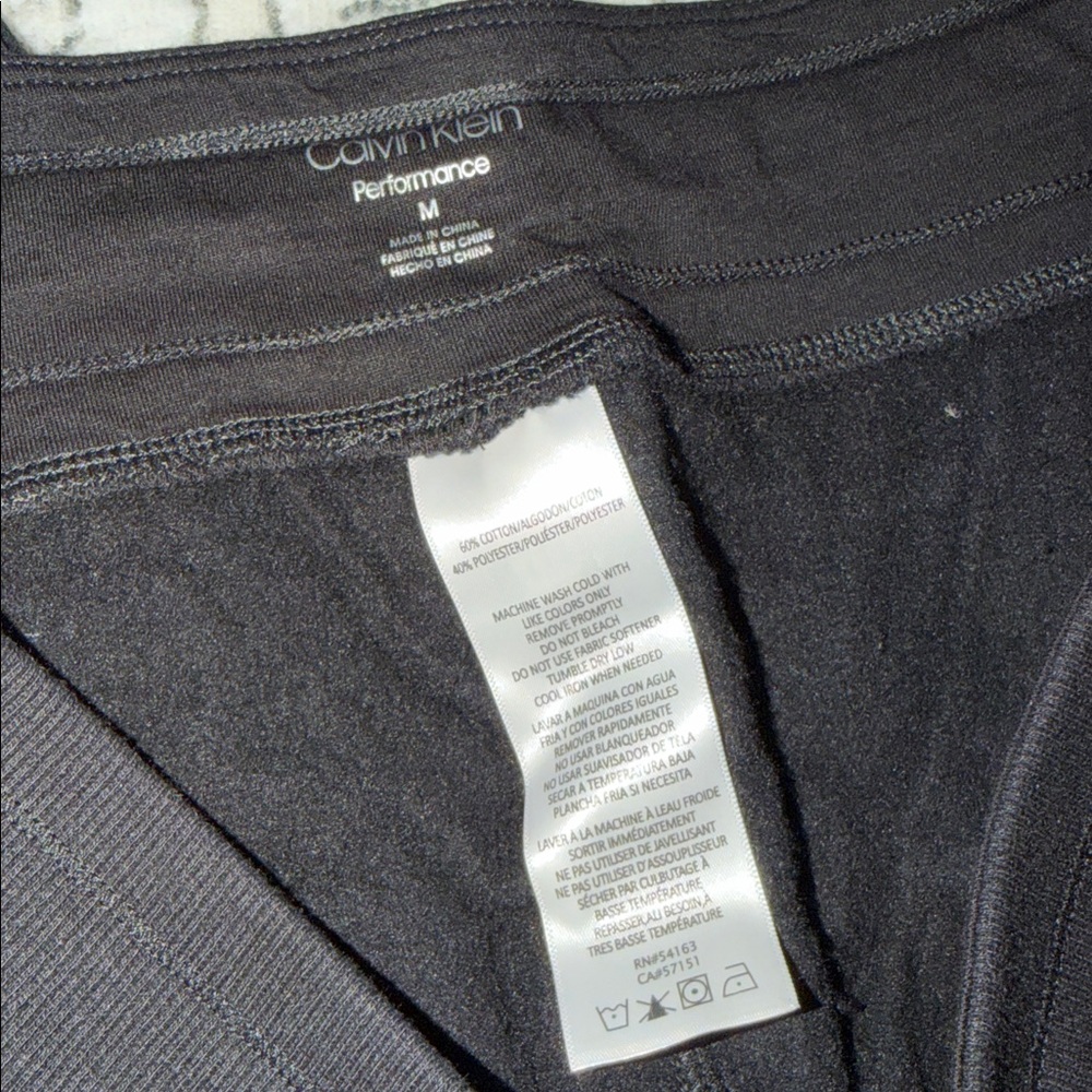 NWOT Women’s Calvin Klein Performance Sweatpants - Picture 4 of 5